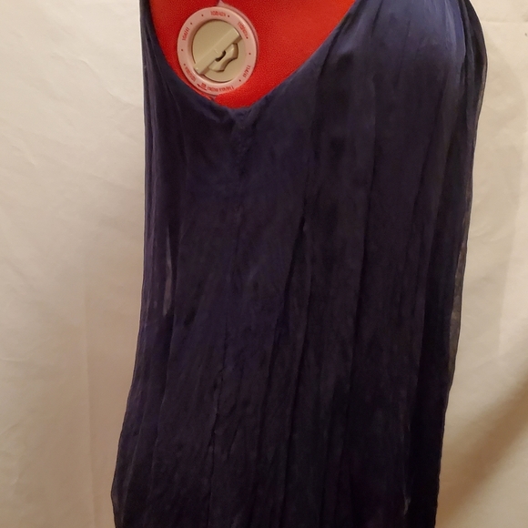 STELLA ROSA SILK TOP.  TANK TOP, NAVY, LARGE - Picture 6 of 8